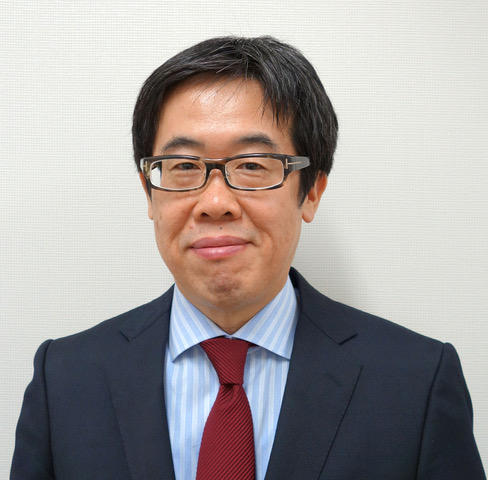 重本先生（写真）.jpg